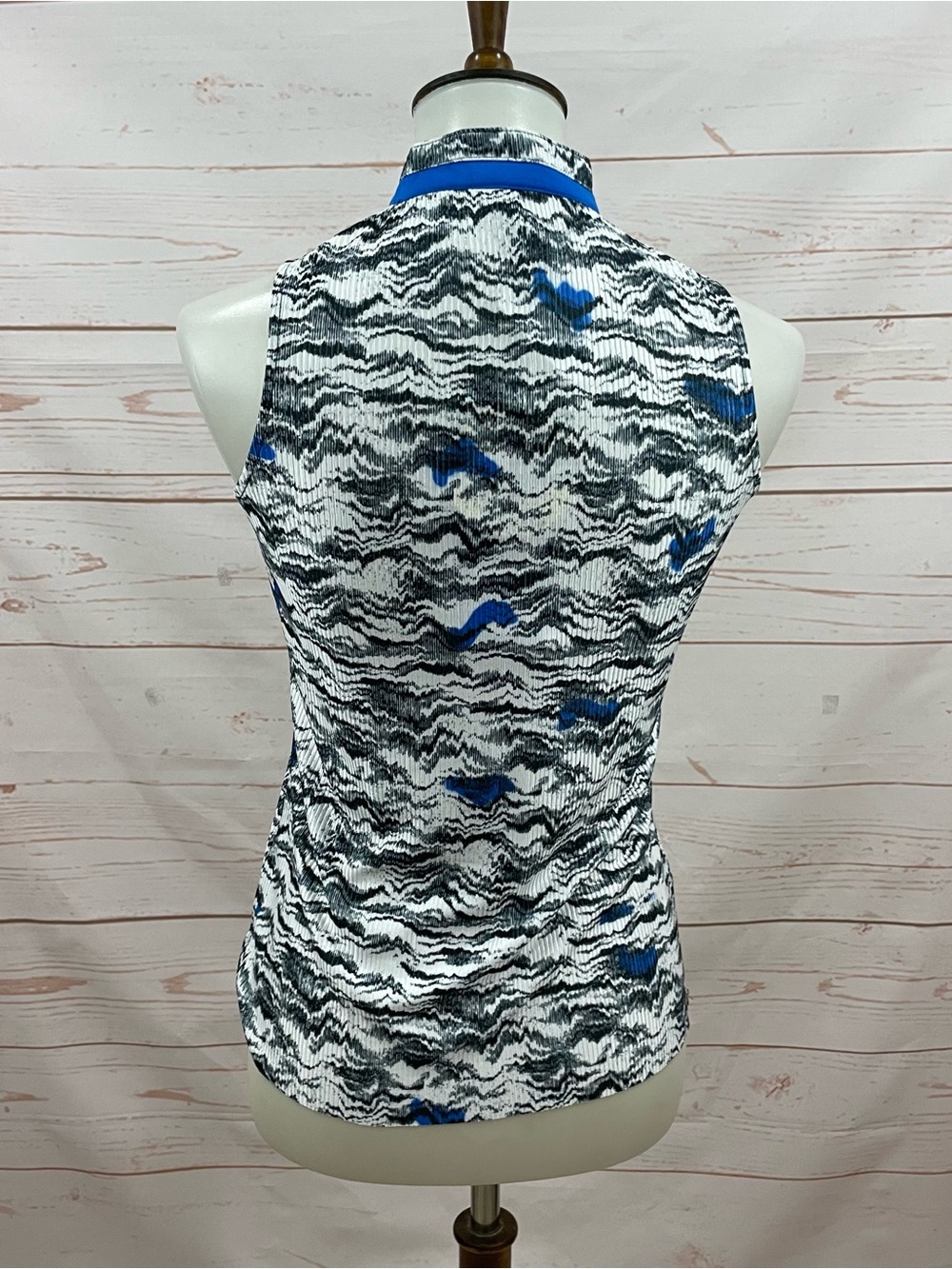 NWT Jamie Sadock Waves Golf Tank XS - Picture 3 of 4